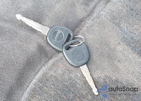 2001 Chevrolet Silverado 1500 Ls из США, поврежденный, VIN 1GCEC14V61Z209099